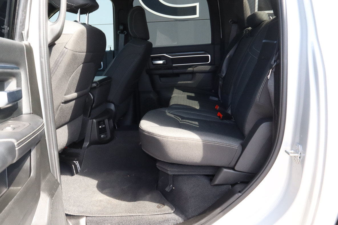 Used 2026 RAM 2500 Big Horn AWD/4WD image 8