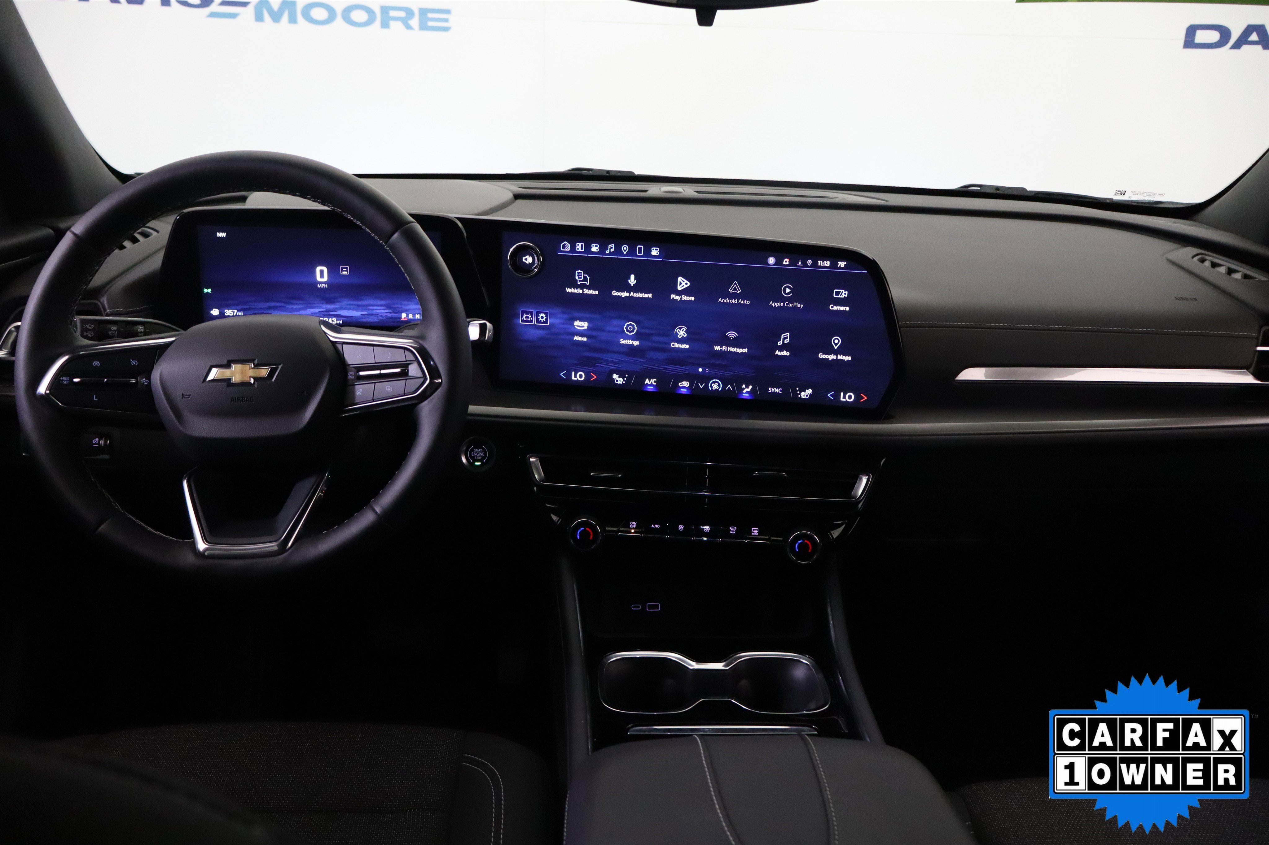 Used 2024 Chevrolet Traverse LT FWD image 16
