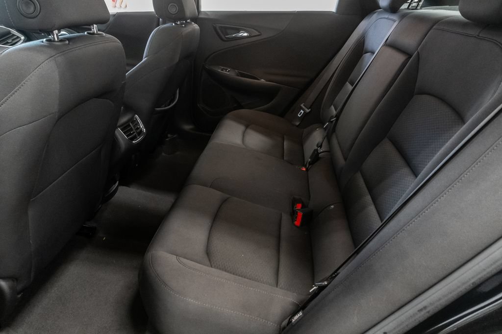 Used 2024 Chevrolet Malibu LT FWD image 25