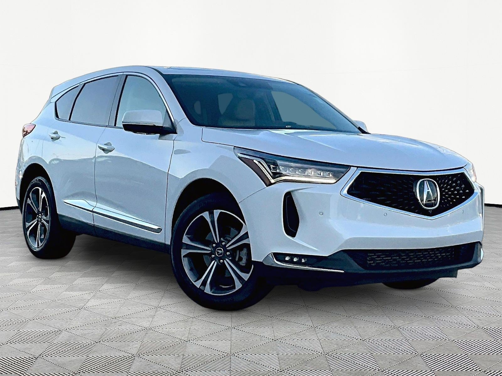 Certified 2023 Acura RDX w/ Advance Package AWD/4WD image 3