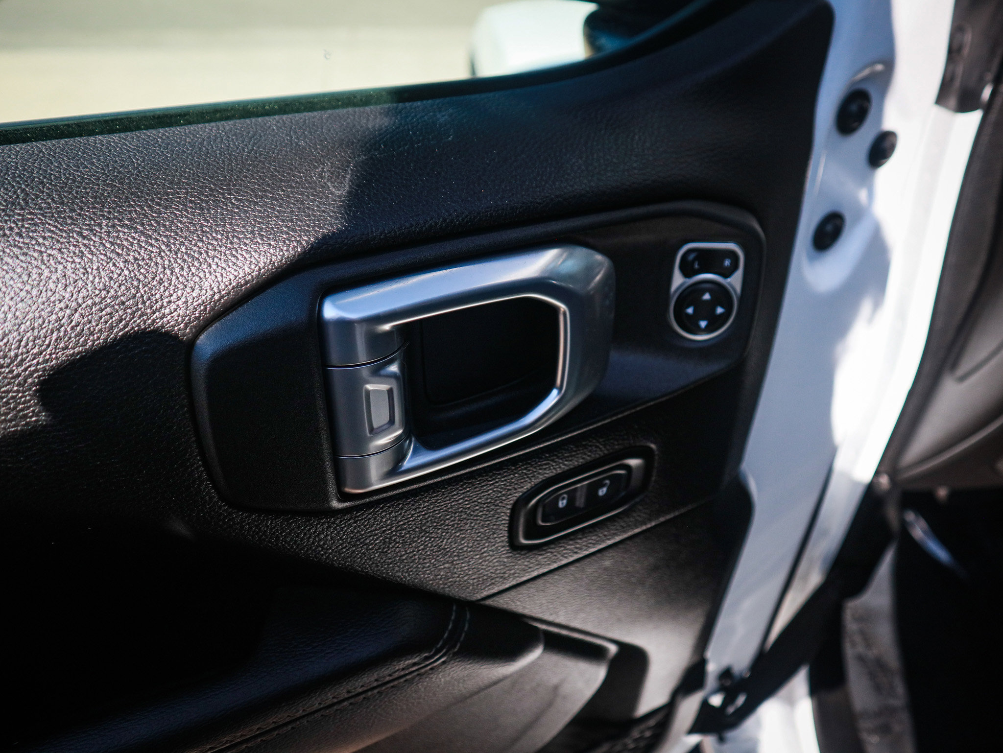 Used 2021 Jeep Wrangler Unlimited Sahara image 15