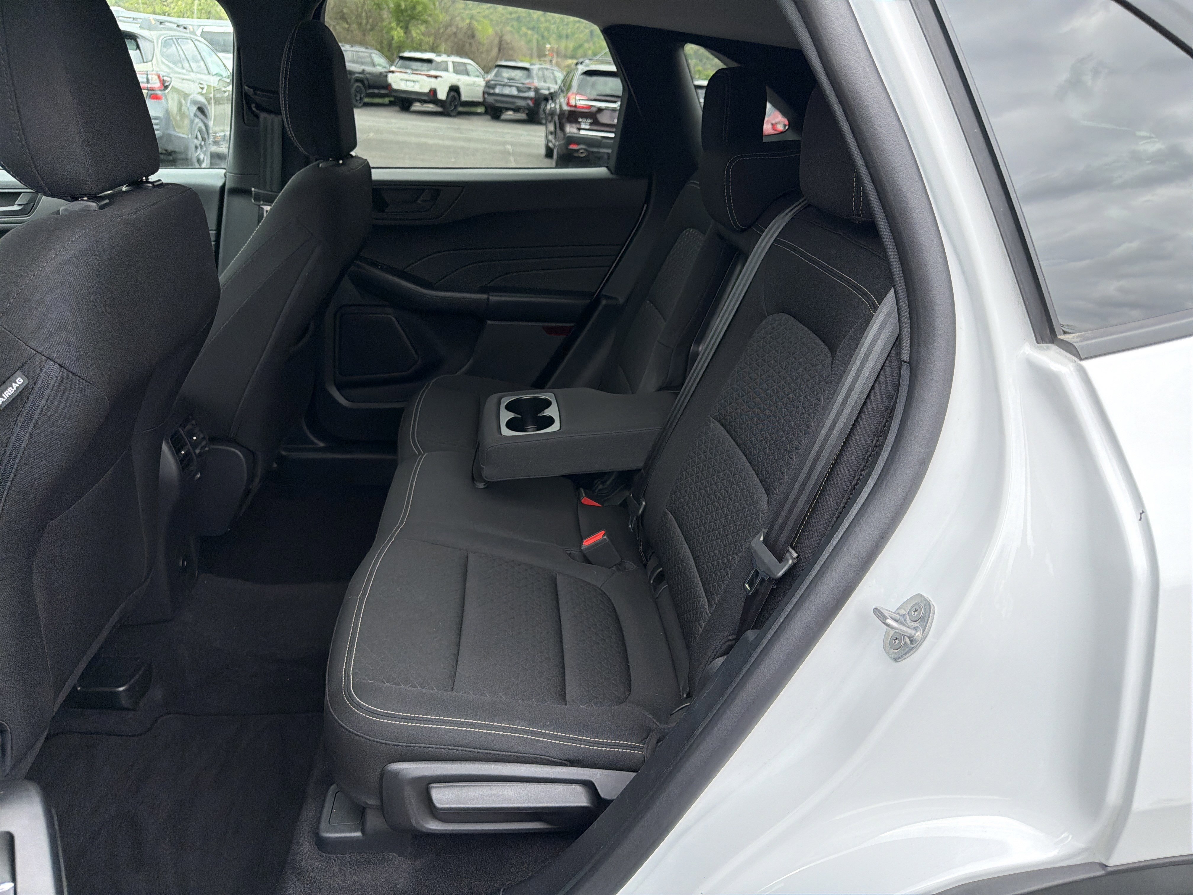 Used 2025 Ford Escape Active AWD/4WD image 9
