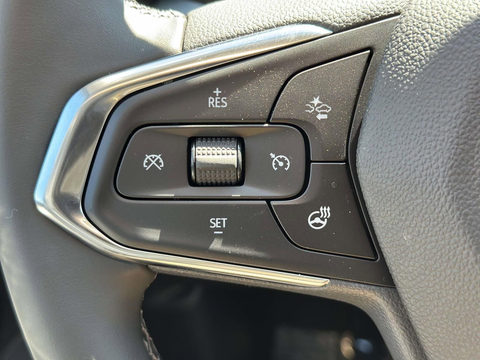 New 2026 Chevrolet Trax LT w/ Driver Confidence Package FWD image 14