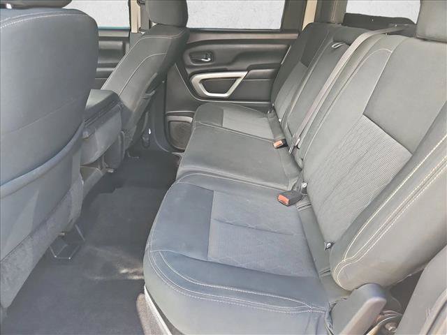 Used 2017 Nissan Titan SV RWD image 23
