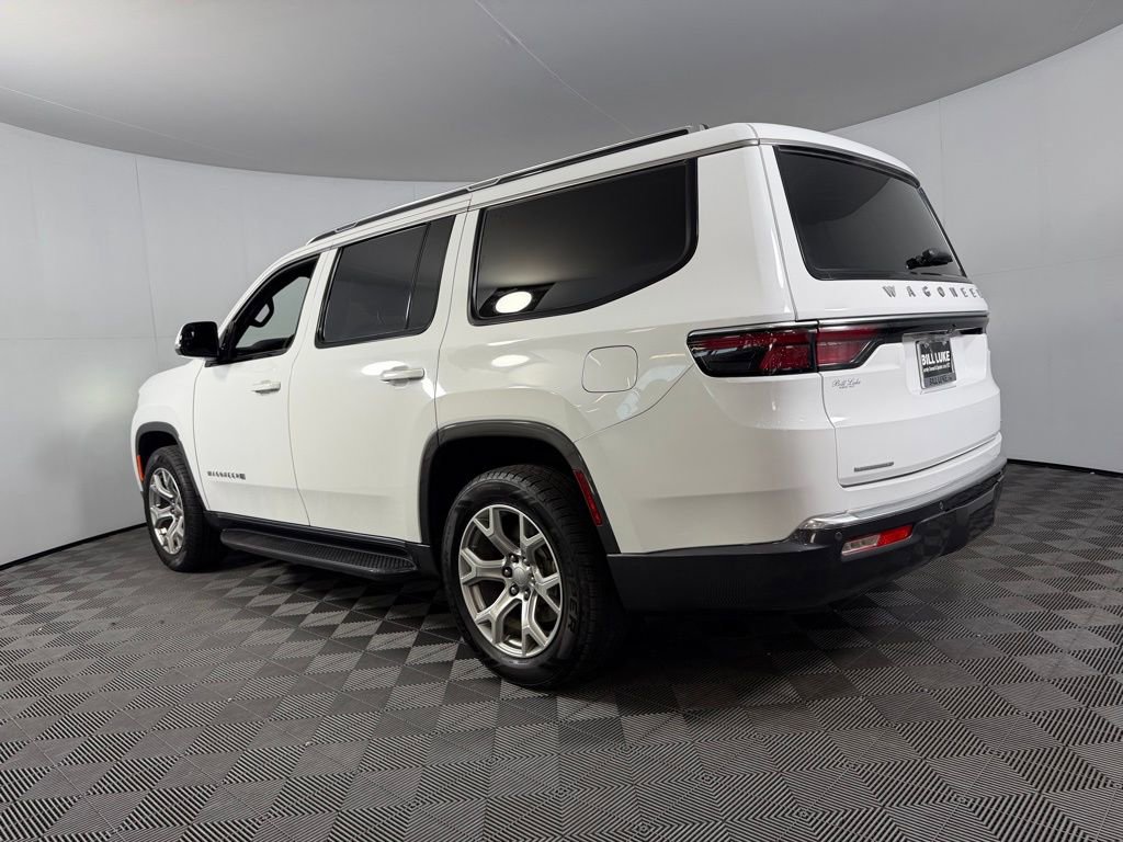 Used 2022 Jeep Wagoneer Series II AWD/4WD image 10