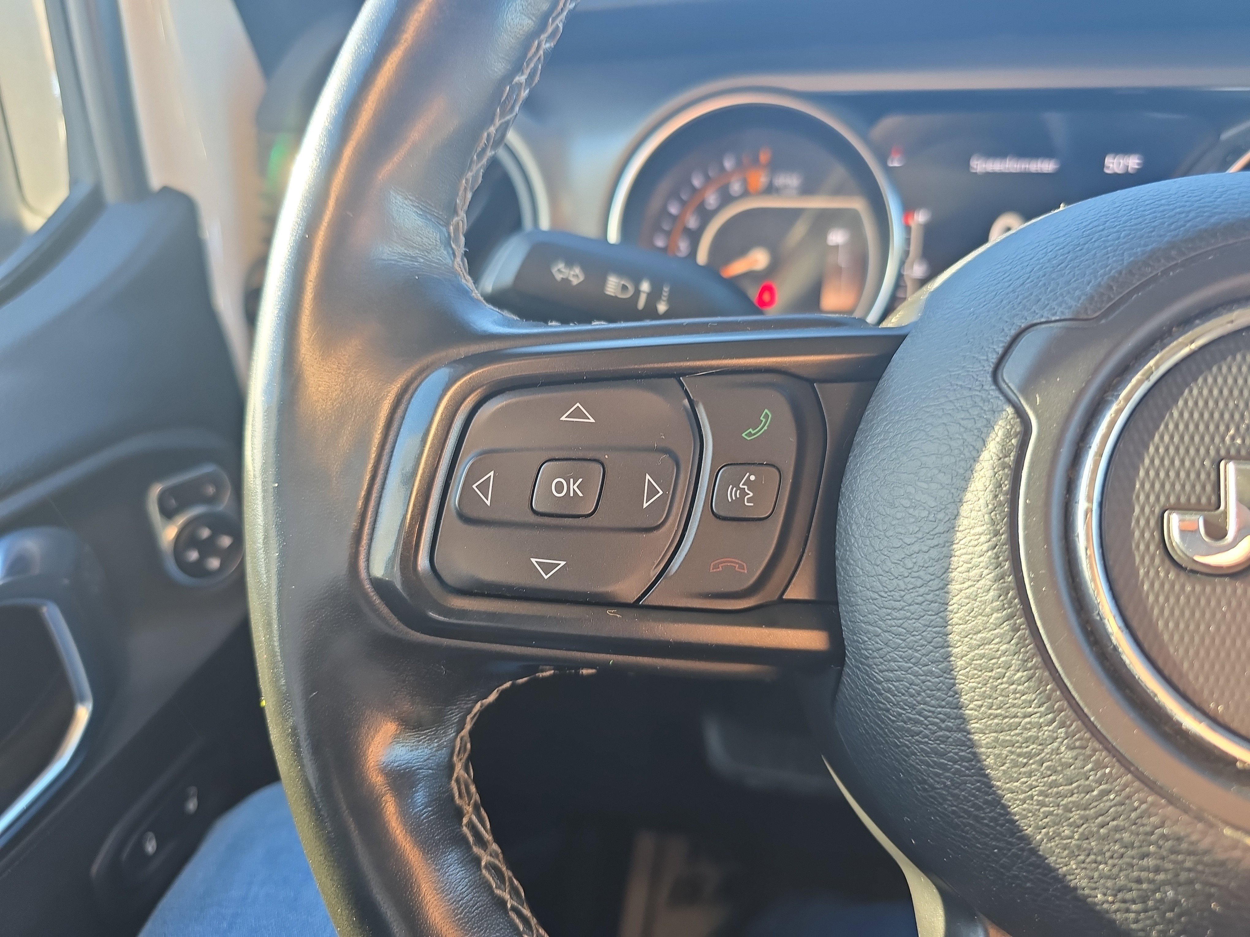 Used 2021 Jeep Gladiator Sport image 22