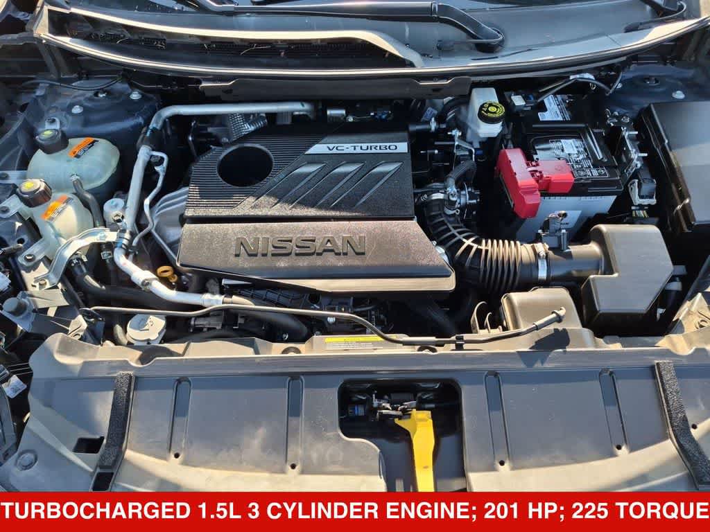 Used 2024 Nissan Rogue SV AWD/4WD image 13