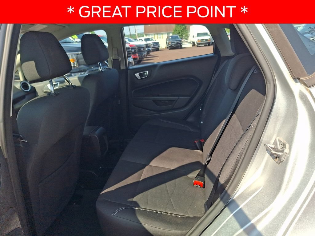 Used 2016 Ford Fiesta SE FWD image 10