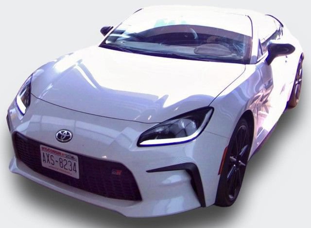 Used 2024 Toyota GR86 Premium RWD image 2
