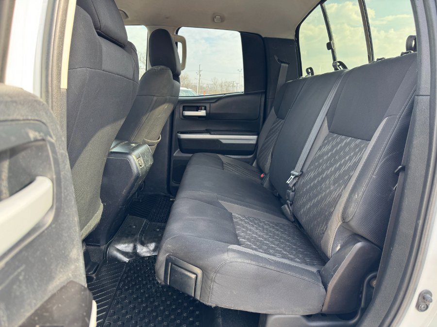 Used 2018 Toyota Tundra SR5 image 16