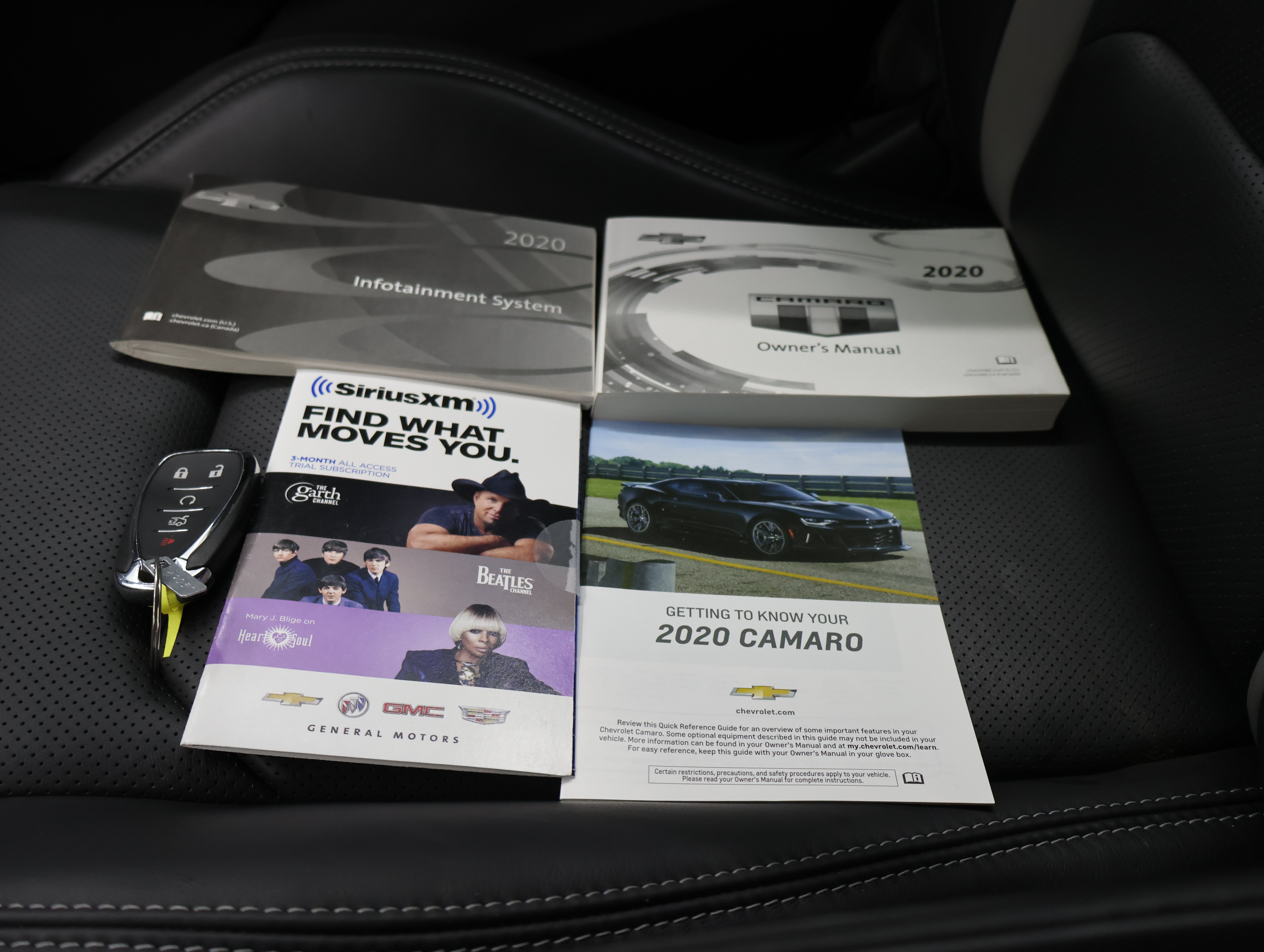 Used 2020 Chevrolet Camaro SS RWD image 60