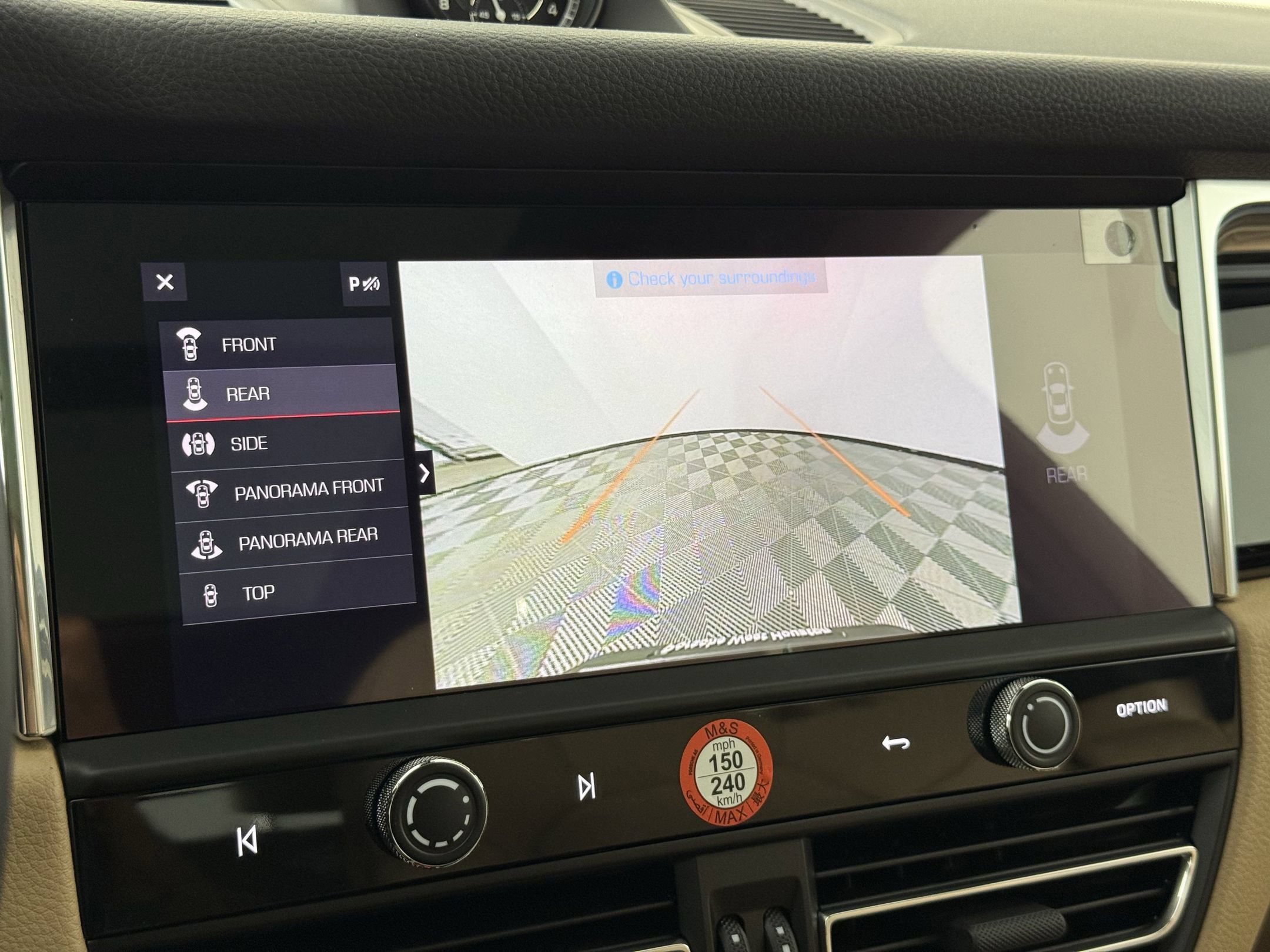 Certified 2026 Porsche Macan AWD/4WD image 29
