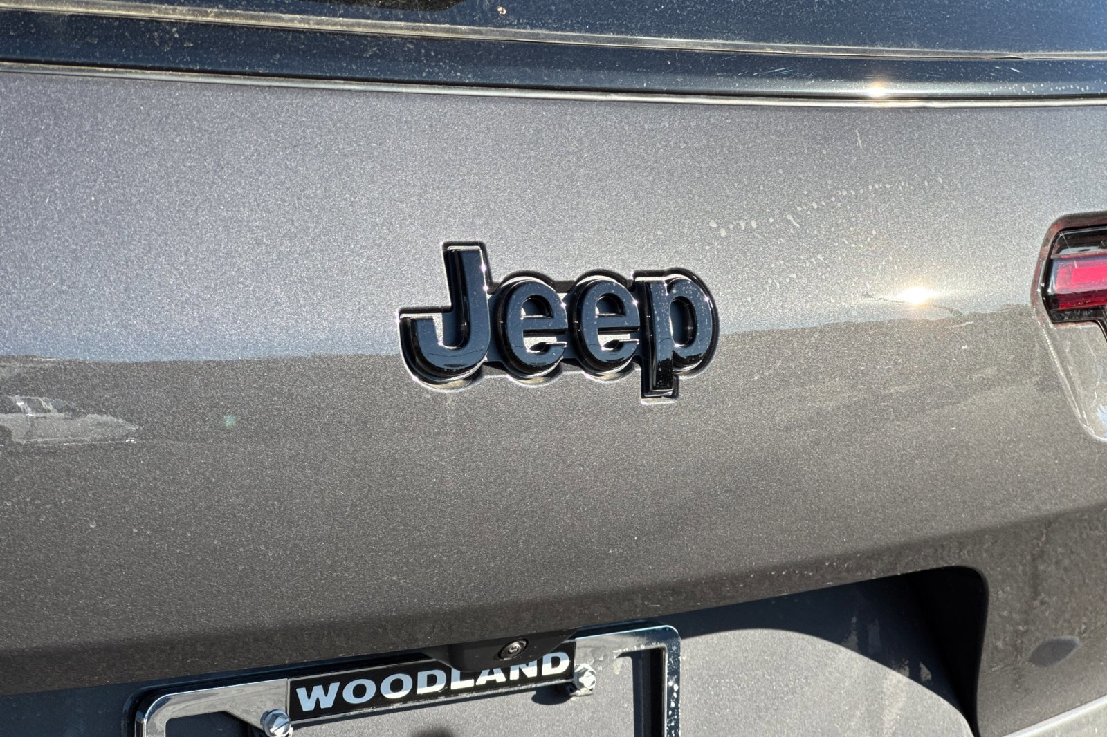 New 2025 Jeep Grand Cherokee L Altitude image 24