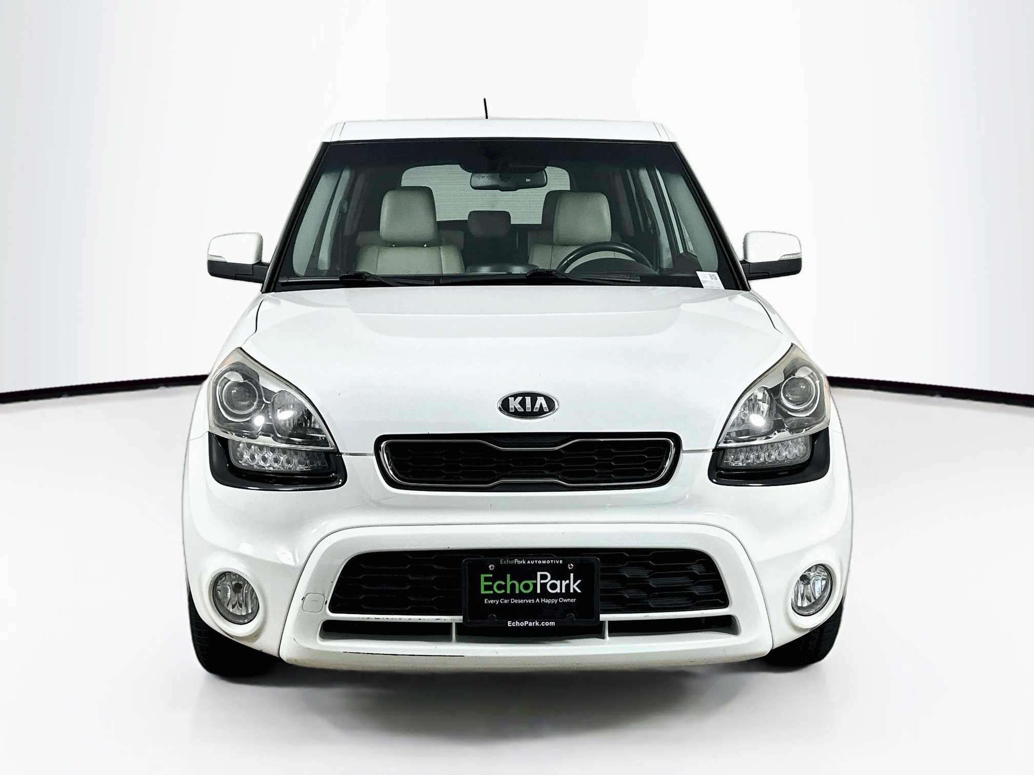 Used 2013 Kia Soul ! w/ Premium Pkg FWD image 2
