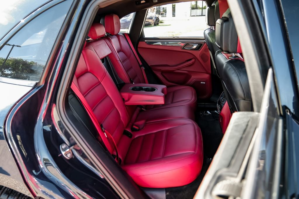Used 2021 Porsche Macan GTS image 35