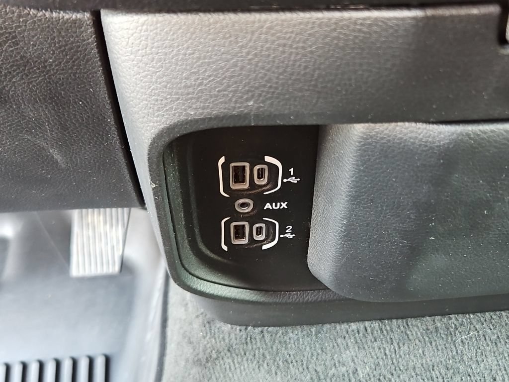 Used 2023 RAM 1500 Big Horn RWD image 20