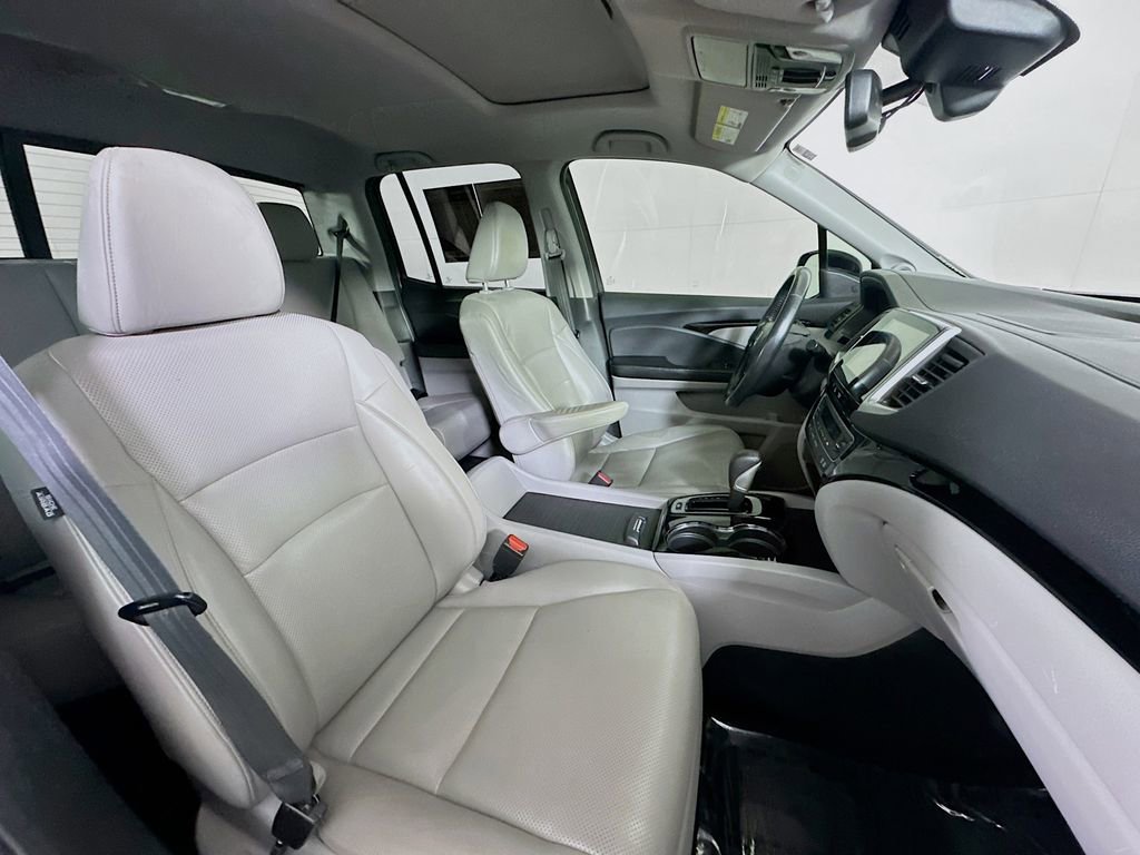 Used 2018 Honda Ridgeline RTL-E image 12