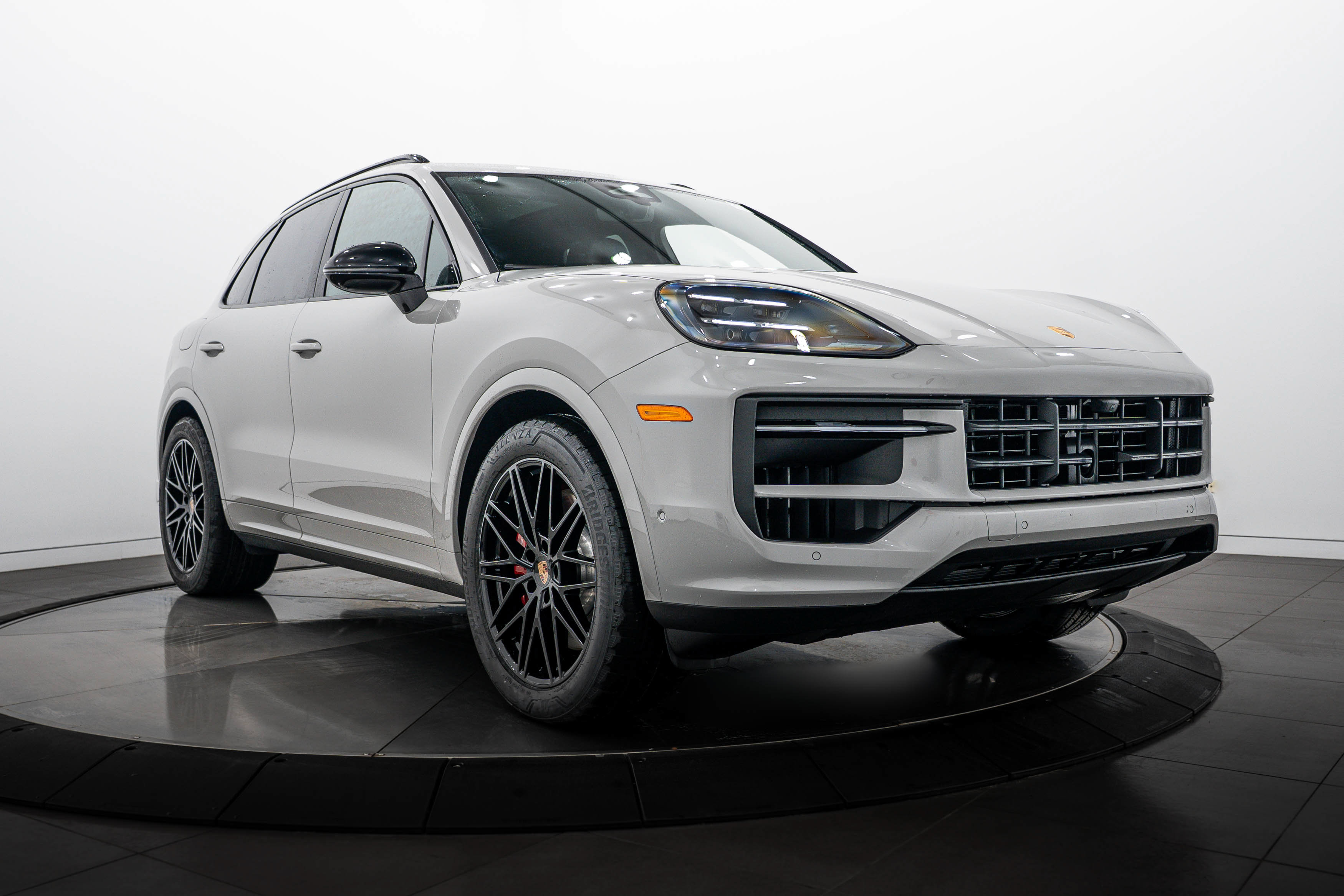 New 2026 Porsche Cayenne S AWD/4WD image 9