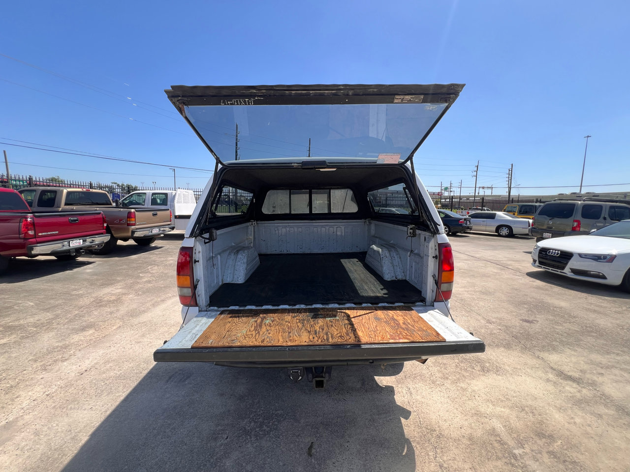 Used 2002 Chevrolet Silverado 2500 LS w/ Electrical Convenience Pkg image 14