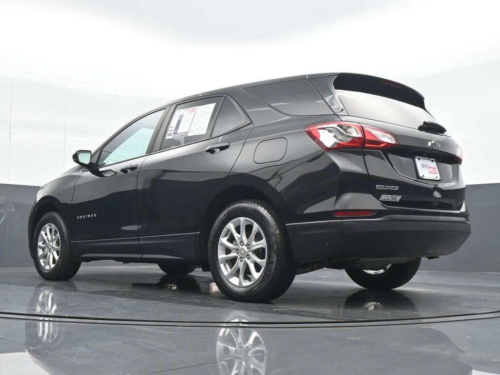Used 2021 Chevrolet Equinox LS w/ LS Convenience Package image 19