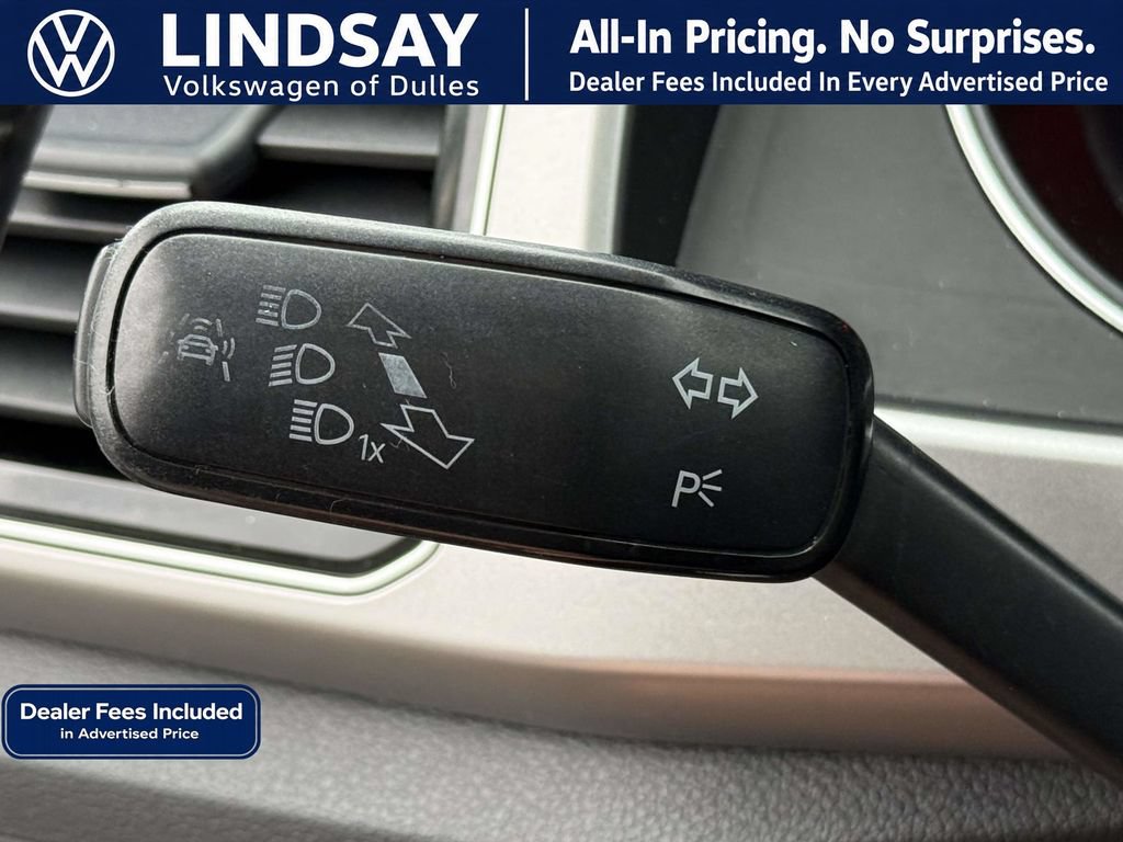 Used 2018 Volkswagen Atlas SEL FWD image 24