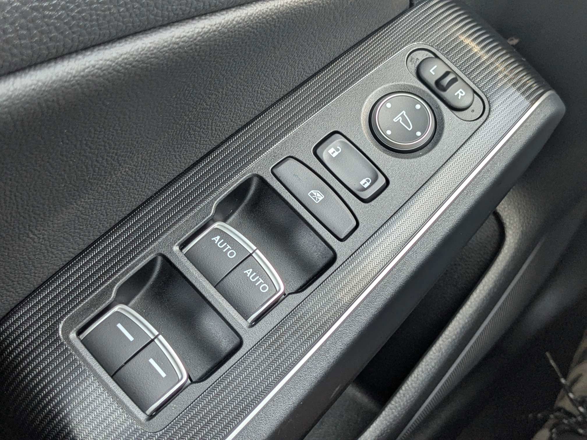 Used 2022 Honda Civic Touring image 28