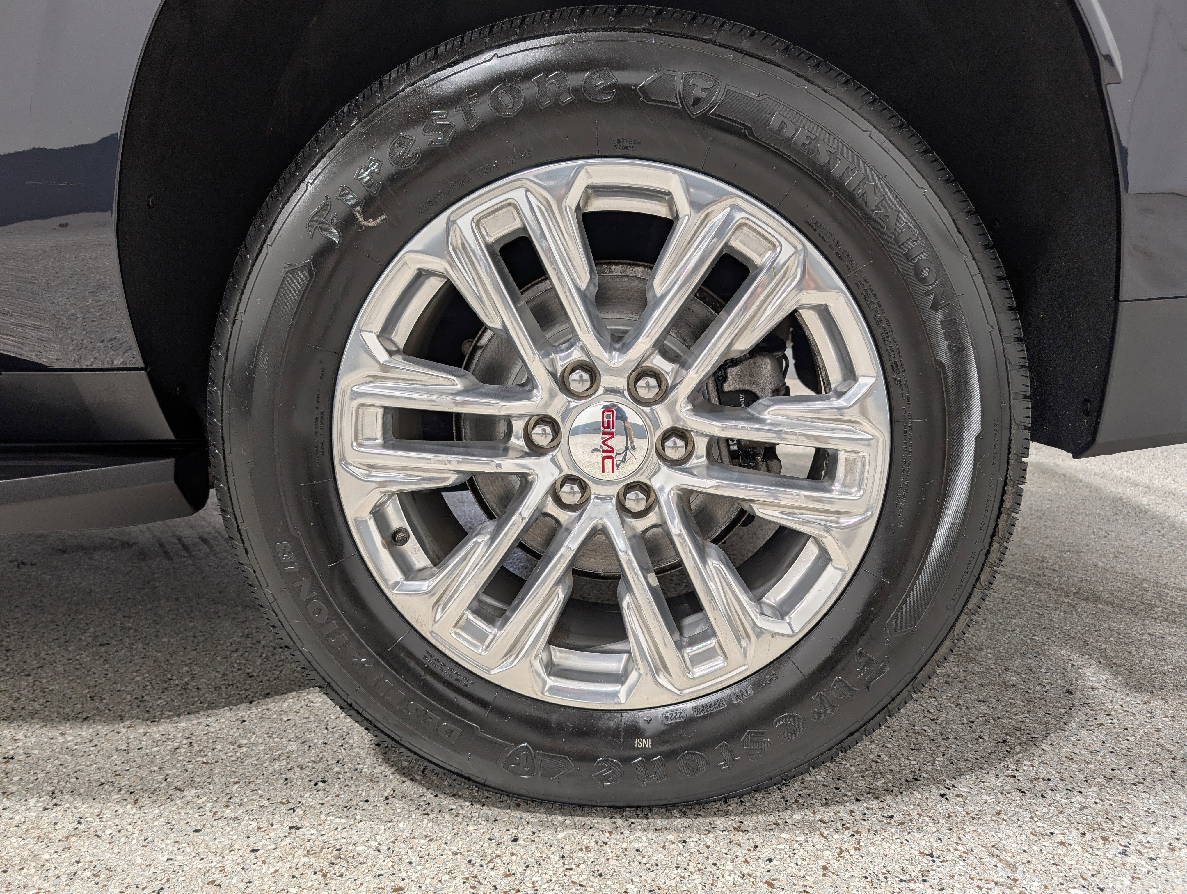 Used 2022 GMC Yukon XL SLT w/ SLT Luxury Package image 12