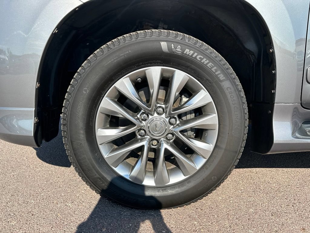 Used 2014 Lexus GX 460 Luxury AWD/4WD image 43