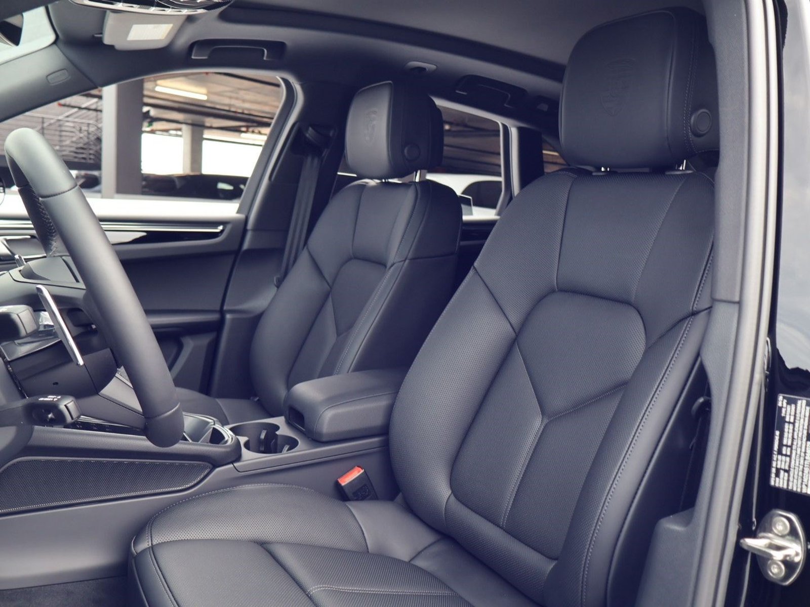 New 2026 Porsche Macan S AWD/4WD image 5