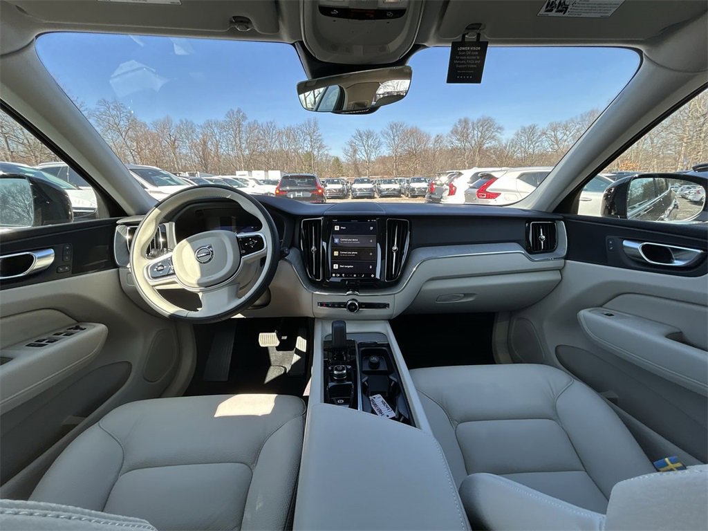 Certified 2025 Volvo XC60 T8 Plus w/ Protection Package Premier image 12