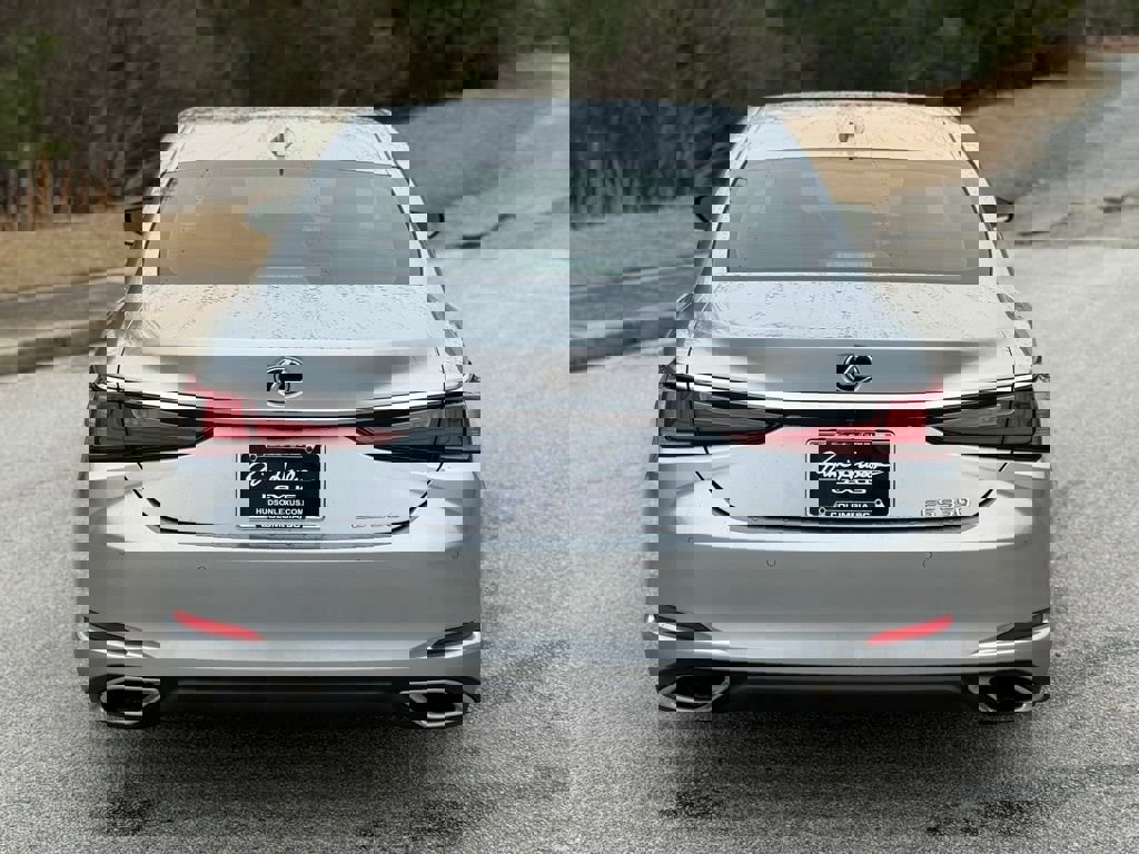 Used 2022 Lexus ES 350 w/ Premium Package image 12