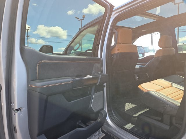 Used 2023 Ford F350 Platinum AWD/4WD image 13