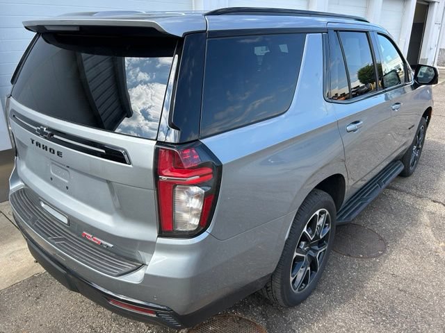 Used 2024 Chevrolet Tahoe RST w/ Luxury Package AWD/4WD image 5
