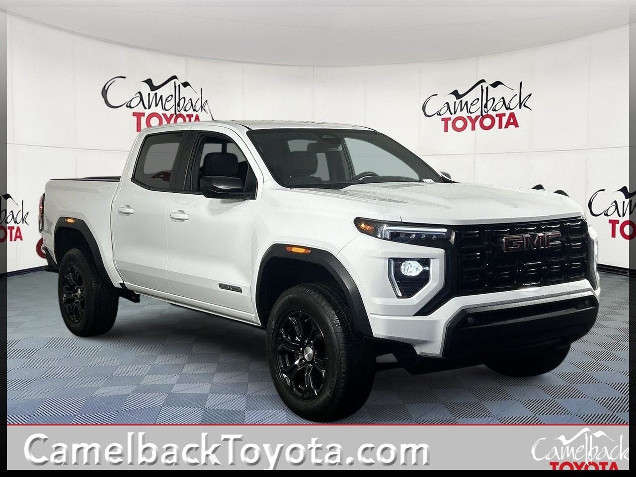 Used 2024 GMC Canyon Elevation w/ Convenience Package RWD image 1