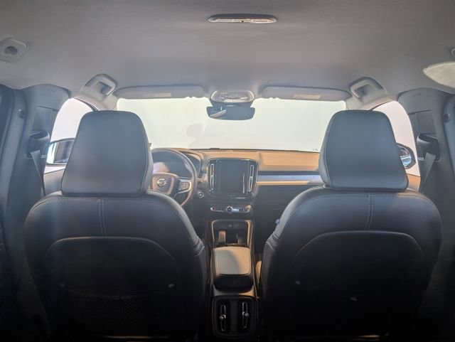 Used 2026 Volvo XC40 B5 Core w/ Climate Package image 28