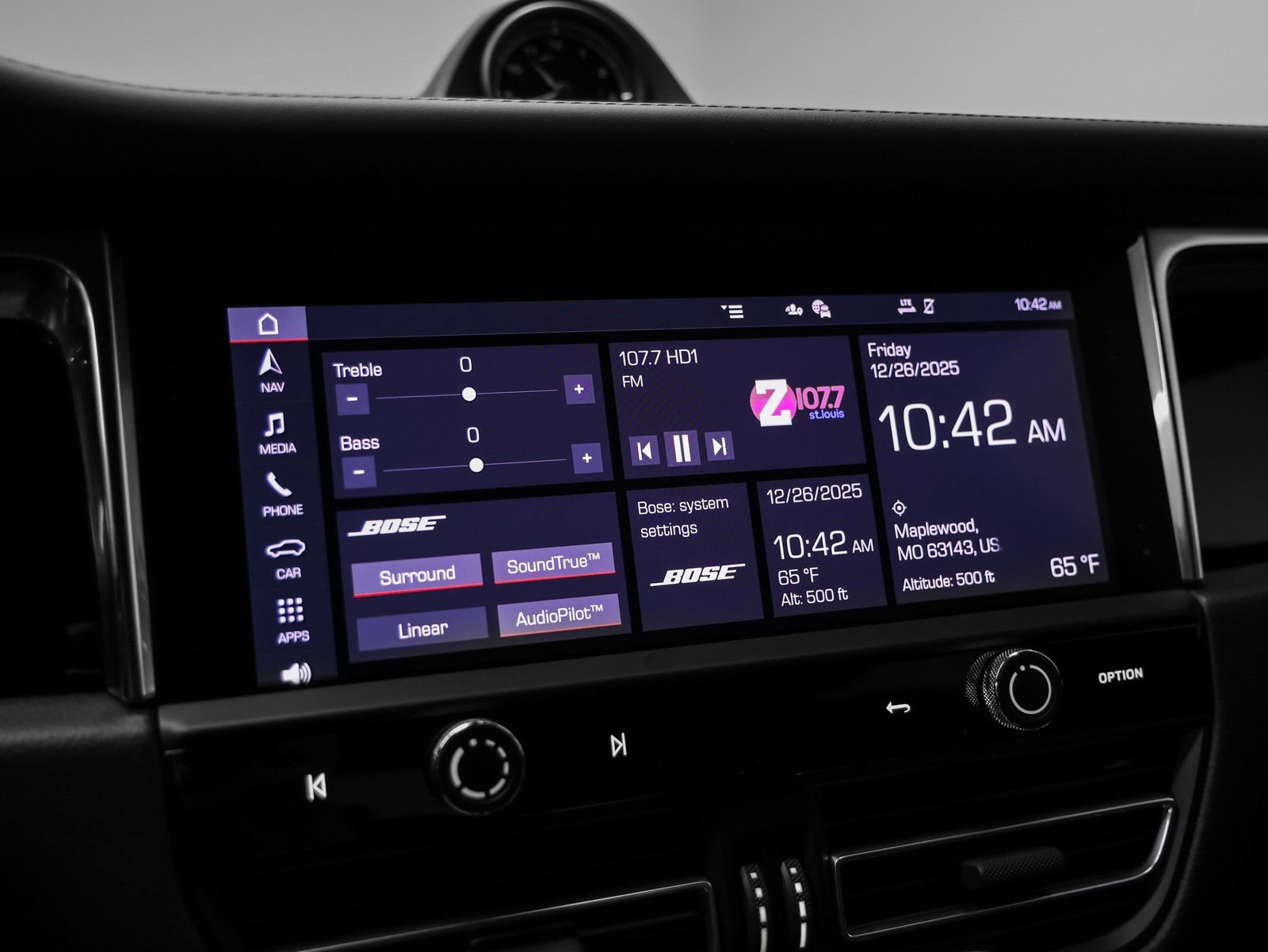 New 2026 Porsche Macan image 35