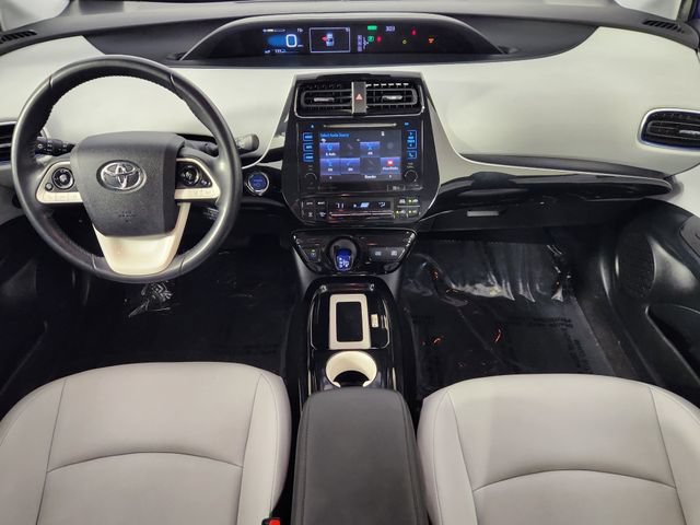 Used 2016 Toyota Prius Three Touring w/ Preferred Accessory Package FWD image 20