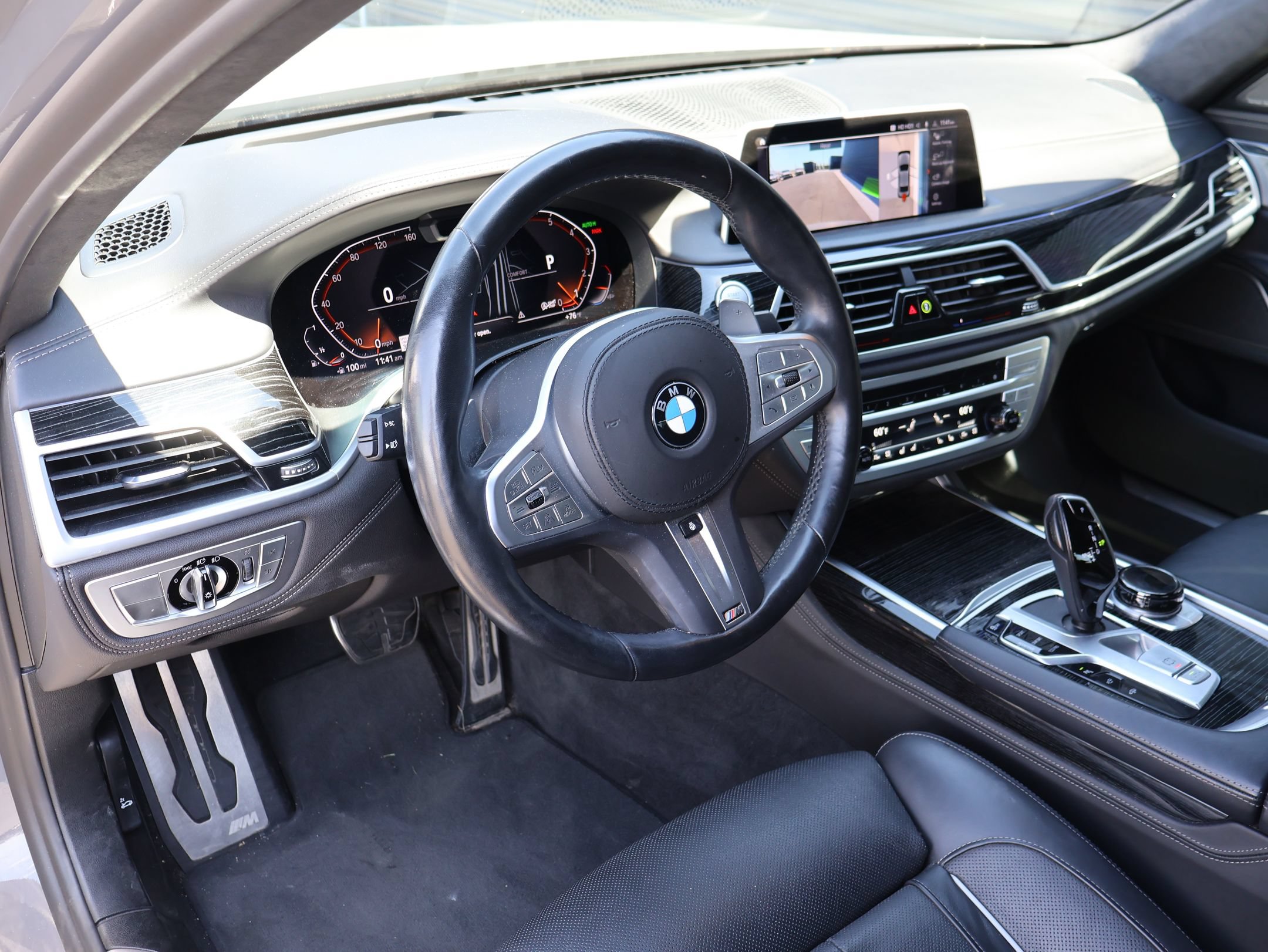 Used 2022 BMW 750i xDrive w/ Autobahn Package AWD/4WD image 13
