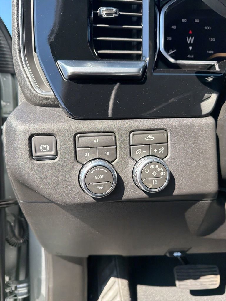 New 2026 GMC Sierra 2500 SLE image 14