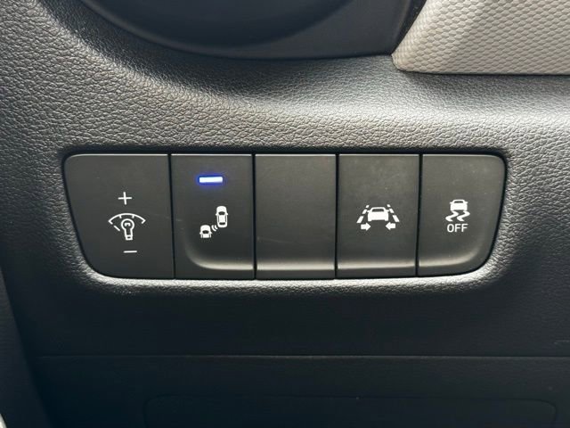 Used 2019 Hyundai Kona SEL w/ SEL Tech Package 02 image 27