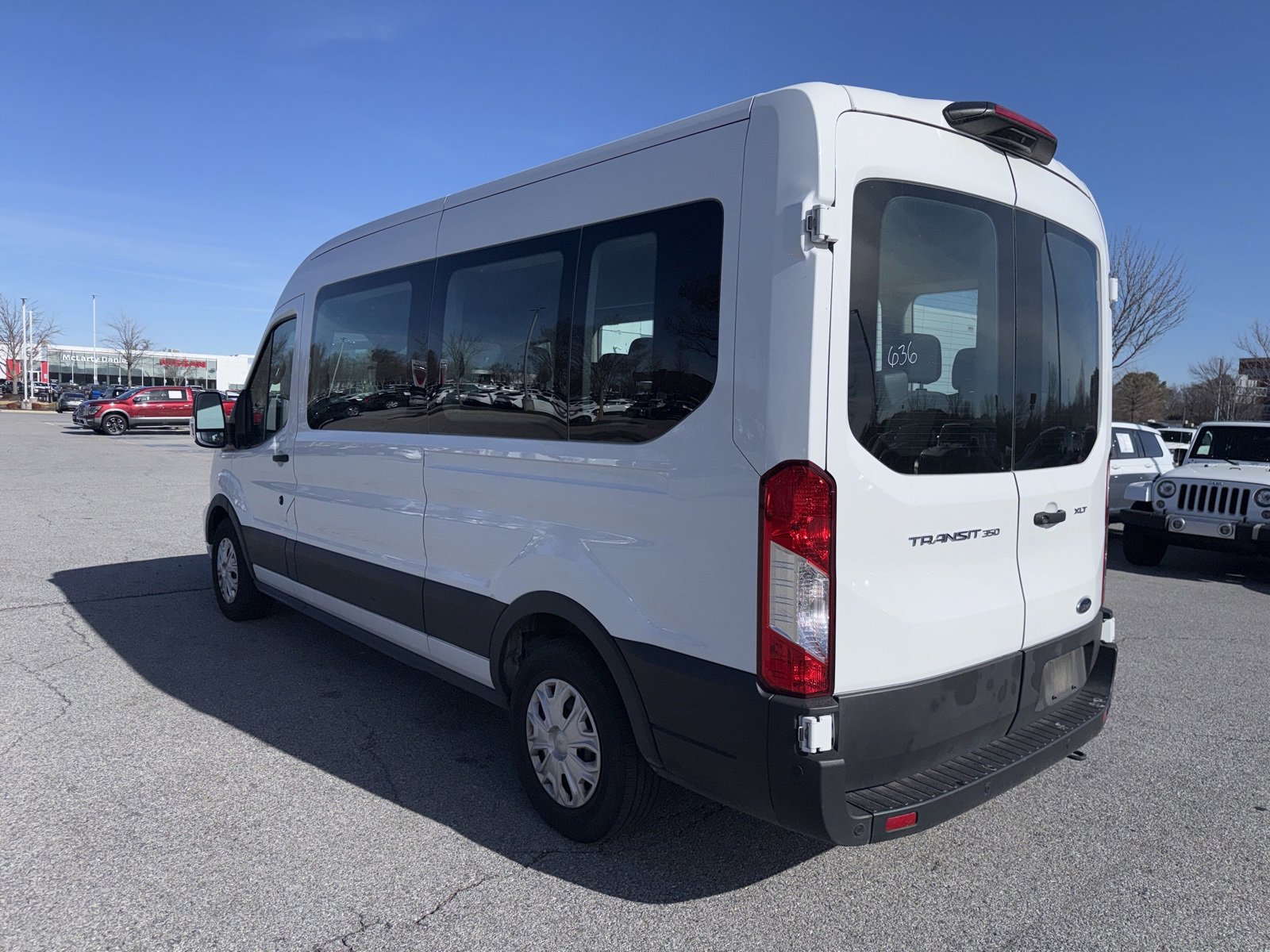 Used 2022 Ford Transit 350 XLT image 7