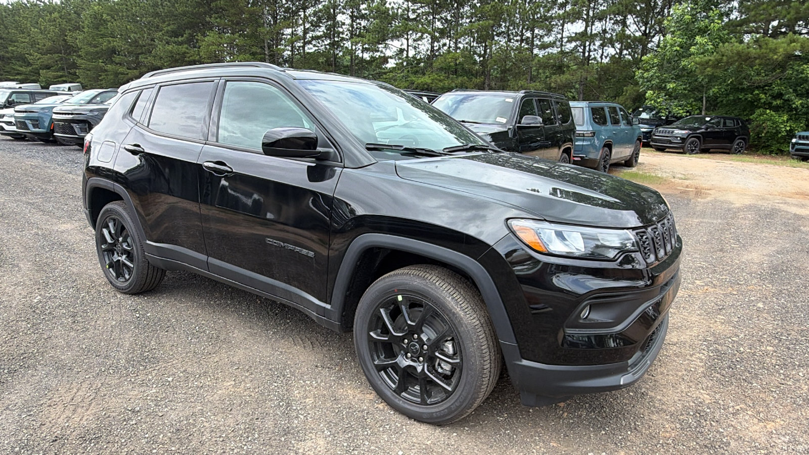 New 2026 Jeep Compass Latitude AWD/4WD image 5