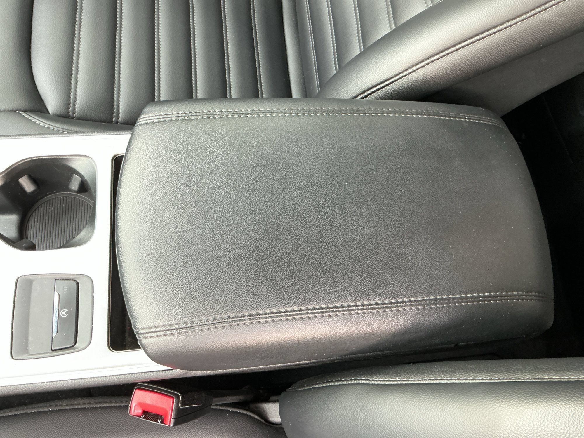 Used 2024 Ford Edge SEL w/ Convenience Package AWD/4WD image 11