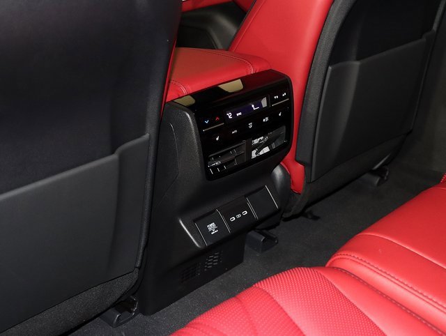 Used 2025 Acura MDX Type S image 17