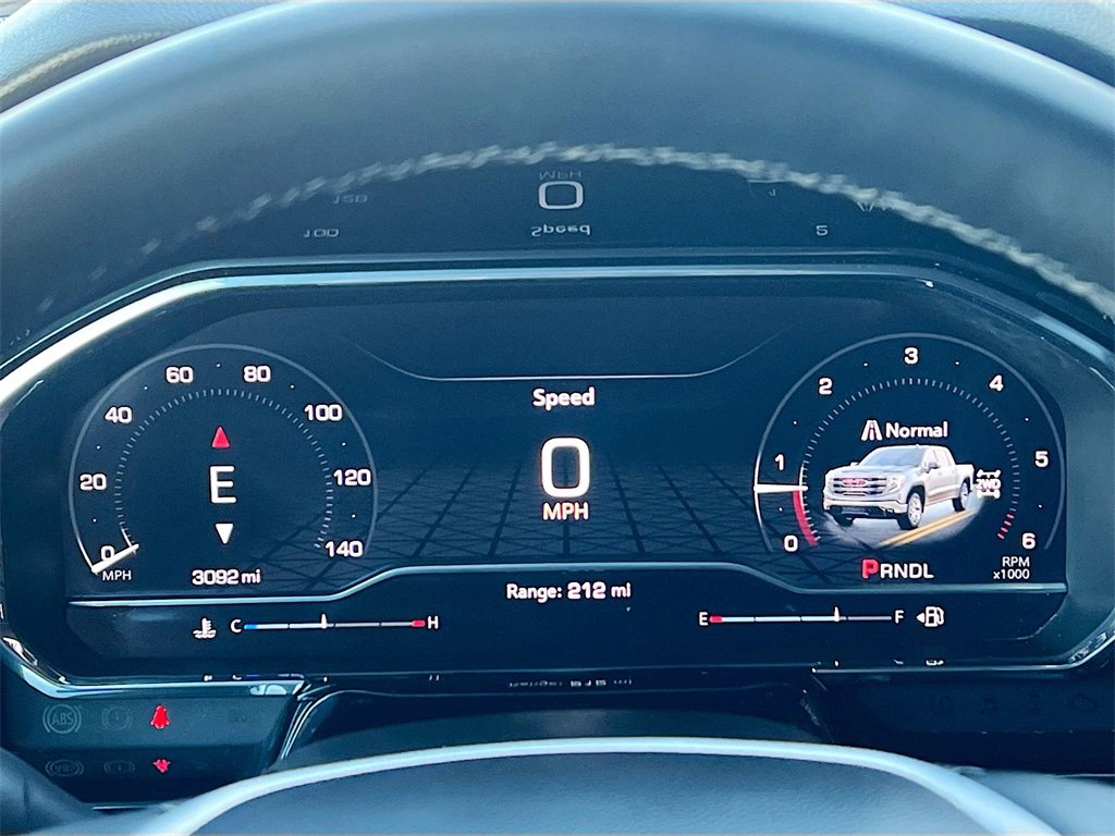 Used 2025 GMC Sierra 1500 Elevation image 12