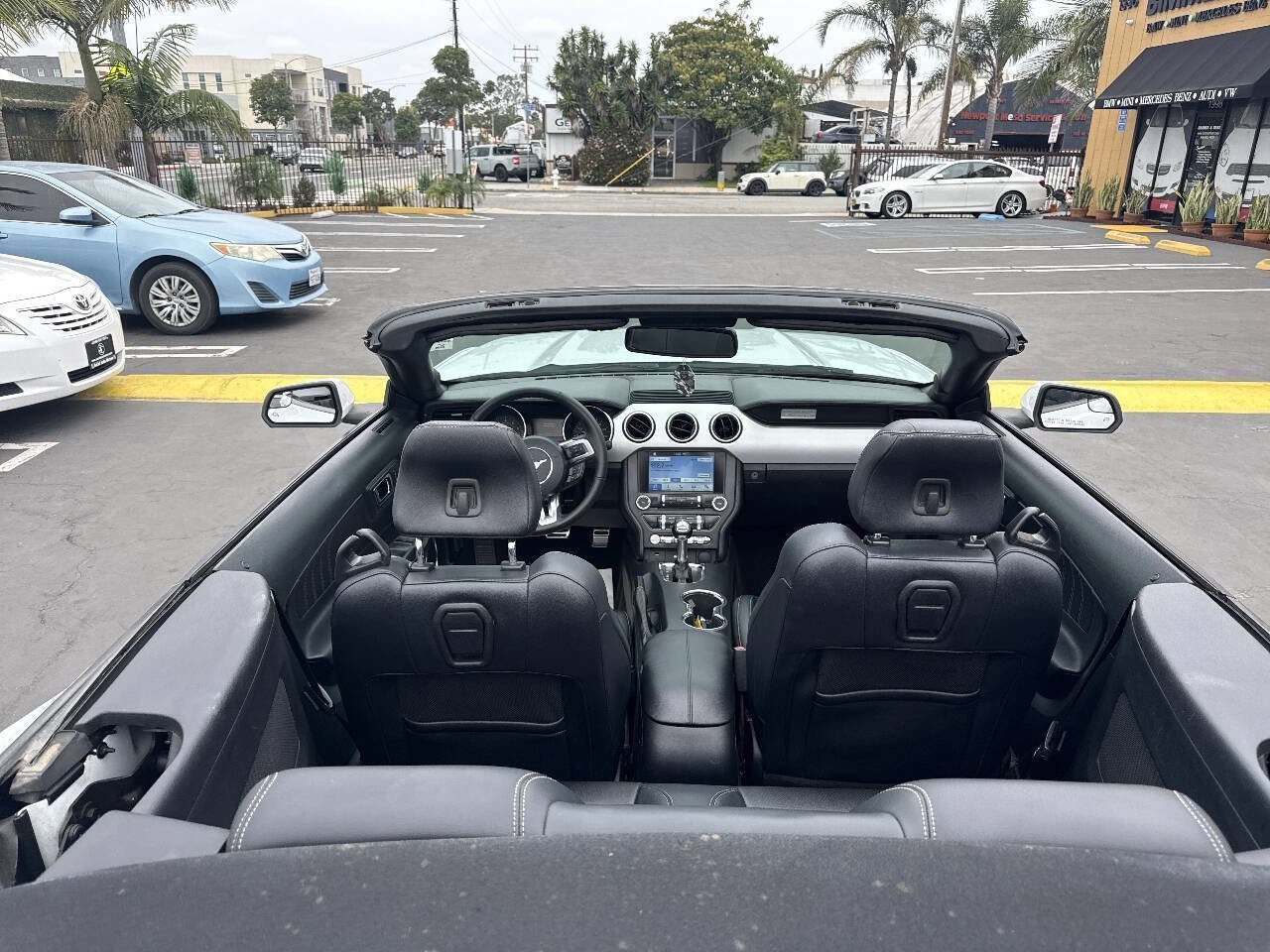 Used 2016 Ford Mustang Premium image 14