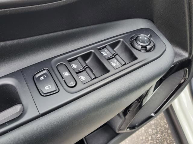 Used 2020 Jeep Renegade Altitude AWD/4WD image 20