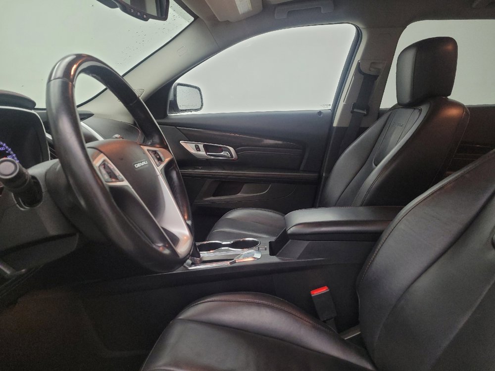 Used 2015 GMC Terrain Denali w/ Cargo Package image 17