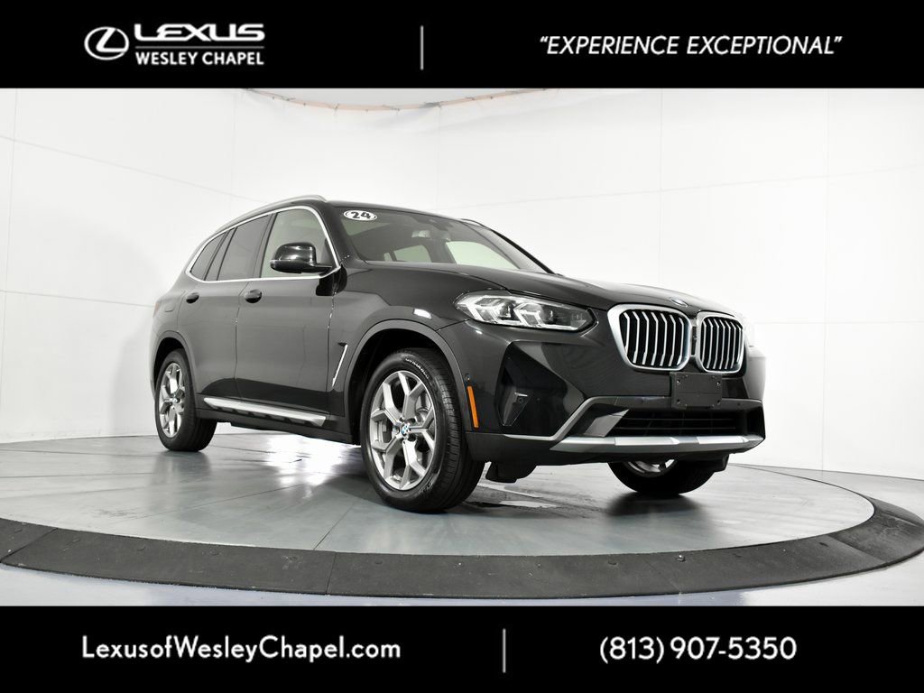 Used 2024 BMW X3 xDrive30i w/ Premium Package image 1