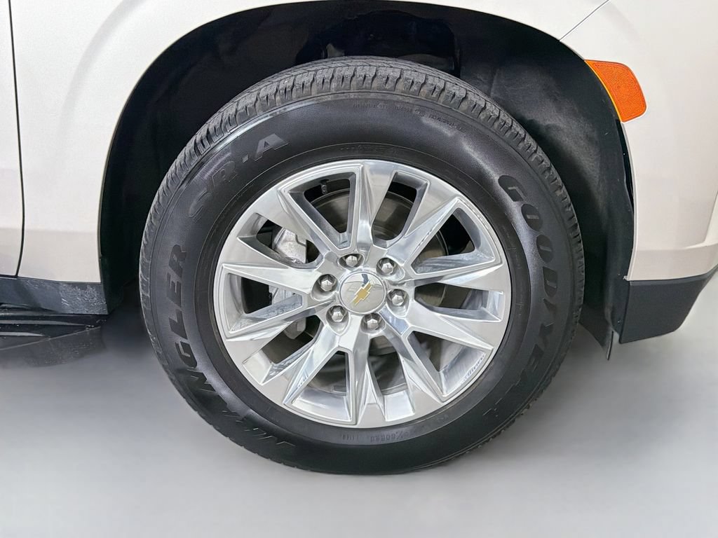 Used 2023 Chevrolet Tahoe Premier AWD/4WD image 29